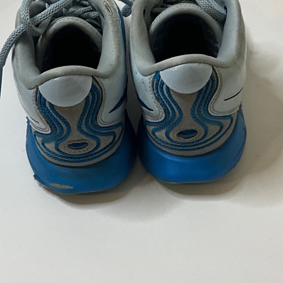 Kids Athletic Sneakers in Gray and Blue - Picture 4 of 5
